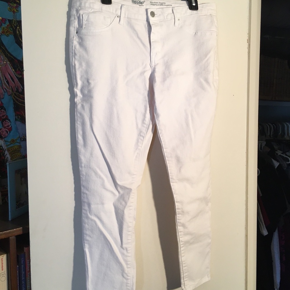 Mossimo Denim Mid-Rise Jegging Super-Stretch